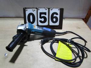 lot 56 image: Makita 4-12 Angle Grinder