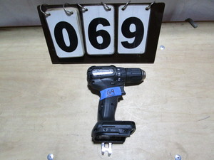 lot 69 image: Makita Sub Compact DriverDrill - tool only