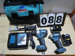 lot 88 image: Makita Cordless 2 Piece DriverDrill Kit