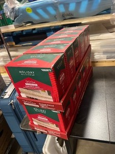lot 60 image: Quantity 12 - Holiday Living - 300 ct Clear Icicle Lights