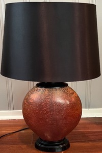lot 62N image: SR - Large Stylish Table Lamp with Copper Textured Base and Black Shade
