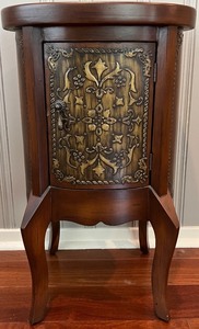 lot 63N image: SR - Ornate Wooden Side Table with Storage Cabinet
