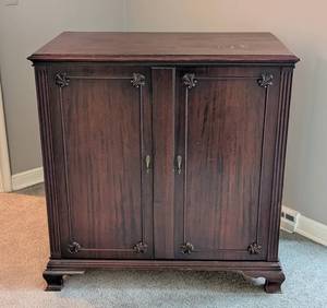 lot 141 image: LR - Vintage Mahogany Cabinet with Carved Details and Brass Handles