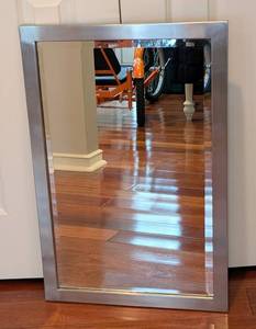 lot 206 image: ML - 20 x 30 Inch Wall Mirror with Metal Frame