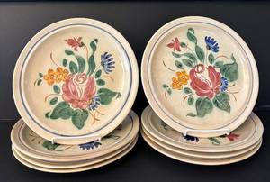 lot 192H image: DR - Set of 8 Red Wing Pottery Orleans 10-Inch Plates 1950s
