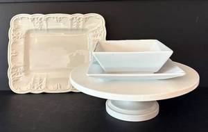 lot 216H image: DR - Porcelain Serving Set with Dessert Stand and Decorative Platters