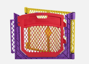 lot 414 image: Toodleroo North States Superyard Colored Play Door With 2 Panel Extension 8752
