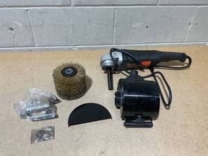 lot 251 image: VEVOR Burnishing Polishing Machine 1300W 6 Variable Speed Surface Conditioning Tool Handheld Electric Metal Burnishing Machine with Steel Wire Burnishing Wheel for Stainless Steel