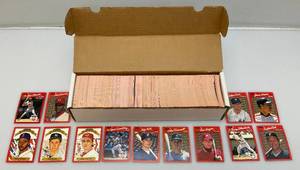 lot 38 image: Unsorted 1990 Donruss Baseball Cards