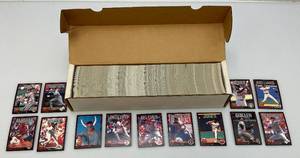 lot 58 image: Unsorted 1993 LEAF Baseball Cards