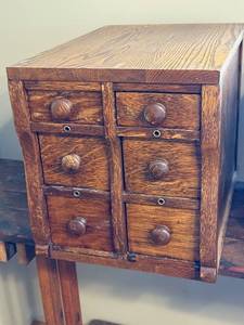lot 5J image: Vintage 6-Drawer Oak Desktop Organizer Cabinet