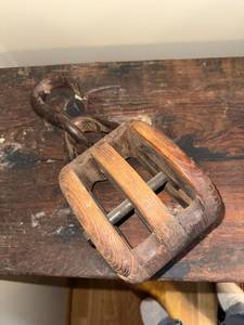 lot 6J image: Antique Wooden Pulley Block with Iron Hook