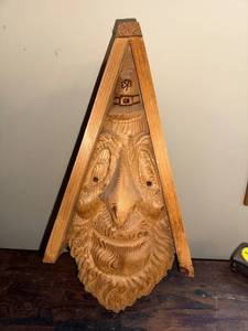 lot 23J image: Hand-Carved Wooden Gnome Face Bird House, 14 Inch Folk Art Plaque