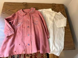 lot 45J image: Vintage Childrens Clothing Set with Embroidery and Patina