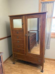 lot 85J image: Vintage Wooden Wardrobe Armoire with Mirror and Drawers, 63x43x20 in