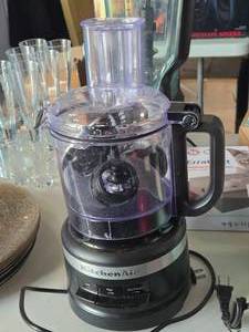 lot 226 image: Kitchen Aid� Household Food Processor