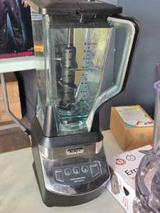 lot 227 image: Ninja� Household Blender