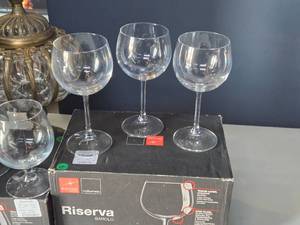 lot 230 image: Lot of (8) Barola Glasses by Riserva