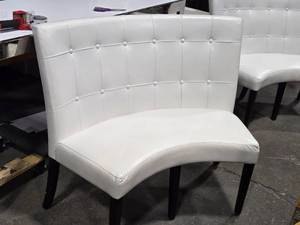 lot 62 image: 4 Curved Dining Banquette (white)