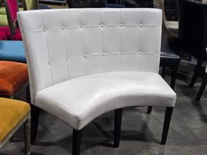lot 63 image: 4 Curved Dining Banquette (white)