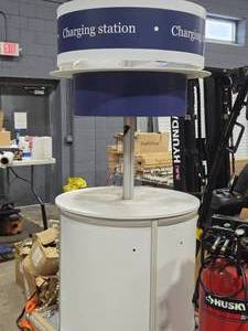 lot 190 image: Event  Retail Charging Station Display