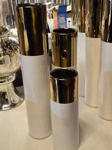 lot 320 image: WGV Ceramic Vase Set of 3 (gold topped white) - 12, 16 and 20