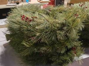 lot 363 image: Lot of (3) Battery-Powered 24 Lighted Christmas Wreath w Hanging Strap