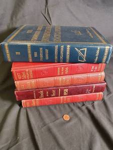 lot 13 image: Lot of Vintage Encyclopedias and Yearbooks
