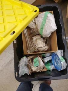 lot 57 image: Mixed lot of vintage and decorative glass and ceramic items comes with Tote