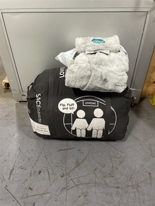 lot 1 image: Lovesac MovieSac with Cover