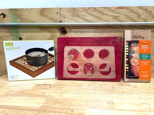 lot 88 image: Various home decor (lot of 6)