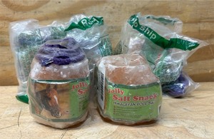 lot 119 image: Jolly Salt Snack Himalayan Rock Salt lot of 5