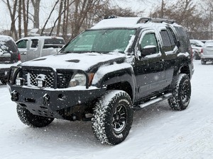 lot 2 image: 2012 NISSAN XTERRA X 2 Owners  4x4 (NO RESERVE)