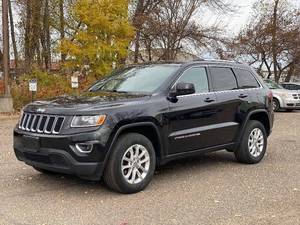 lot 22 image: 2014 JEEP GRAND CHEROKEE LAREDO 4X4 (NO RESERVE)
