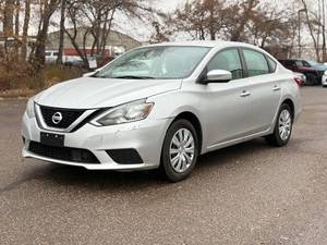 lot 8 image: 2019 NISSAN SENTRA SL (NO RESERVE)