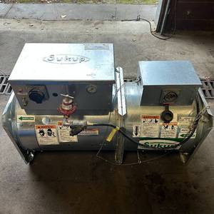 lot 1 image: Sukup Grain Dryer