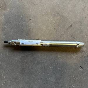 lot 10 image: Pneumatic Cylinder