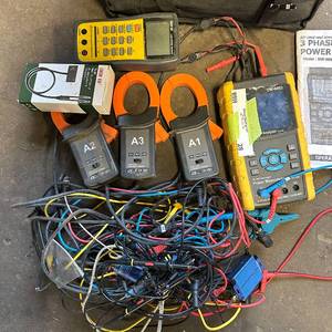 lot 28 image: Assorted Electrical Testers