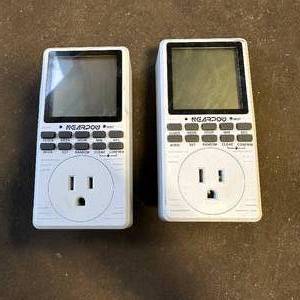 lot 36 image: 2 Digital Timer Outlet