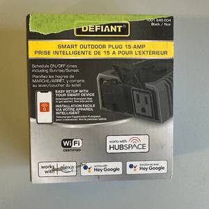 lot 39 image: Defiant SMART Outdoor 15 Amp Plug