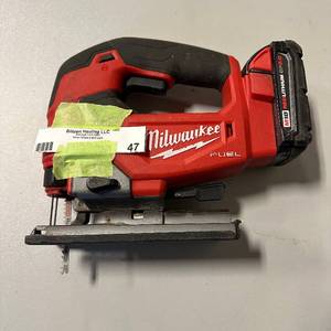 lot 47 image: Milwaukee Jig Saw