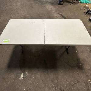 lot 80 image: Folding Table