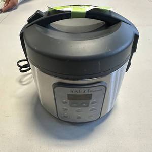 lot 132 image: Instant Rice Cooker