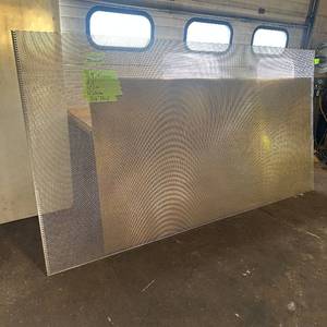 lot 200 image: Sheet of metal apear to be Aluminum