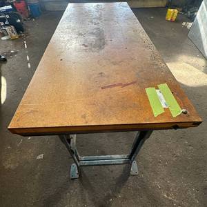 lot 204 image: Work Bench