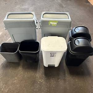 lot 221 image: Garbage Cans