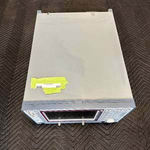 lot 227 image: Spectrum Analyzer