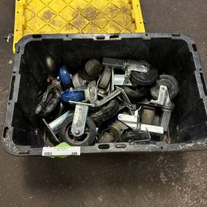 lot 248 image: Tote of wheels