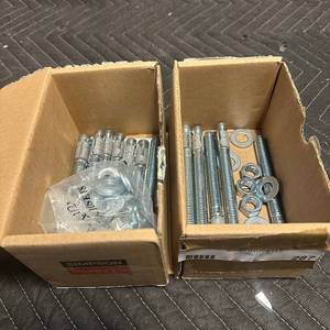 lot 287 image: Wedge Anchors