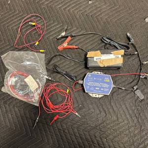 lot 296 image: Battery Maintainers